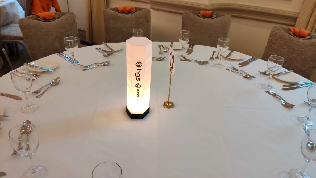 Table lamp